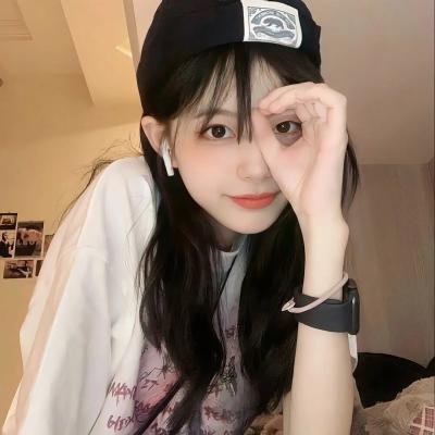 美女蛇岛求生