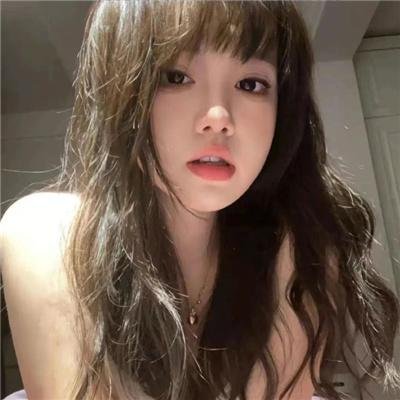 何班主和他的情人